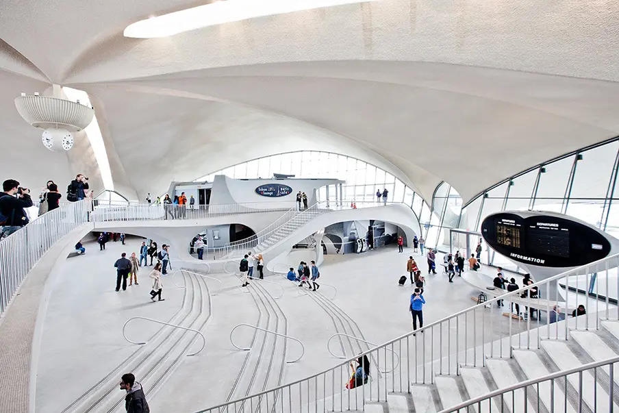 TWA, терминал международного аэропорта имени Джона Ф. Кеннеди (США), спроектированный Евро Саариненым